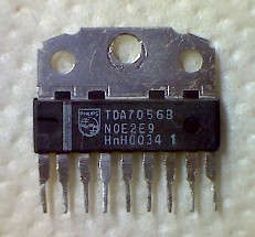 TDA7056B УHЧ 5W BTL (12V/8 Ом) .
