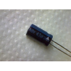 4.7mF 160v электролитический конденсатор